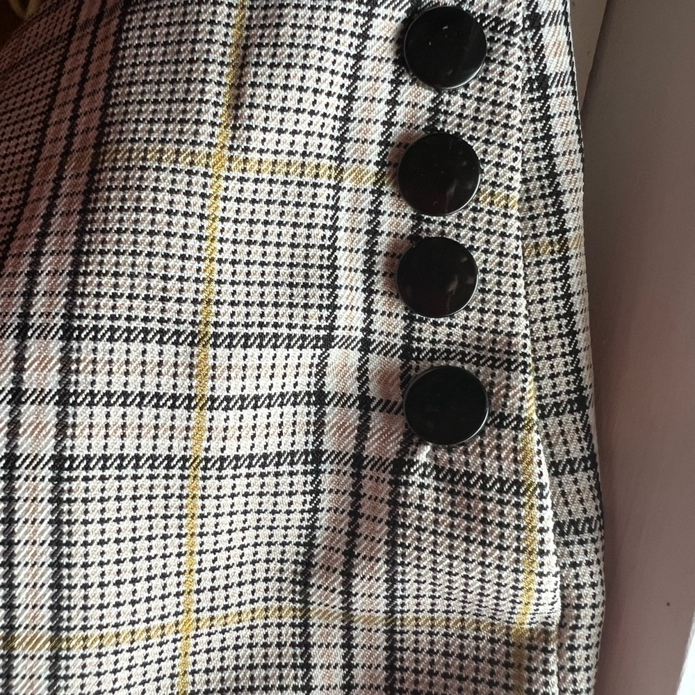 NWT Women’s Plaid Blazer - Picture 3 of 3